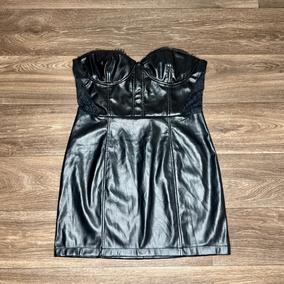 Forever 21 Dresses & Skirts - Forever 21 Black and Silver Embellished Bustier Dress Women’s size XL